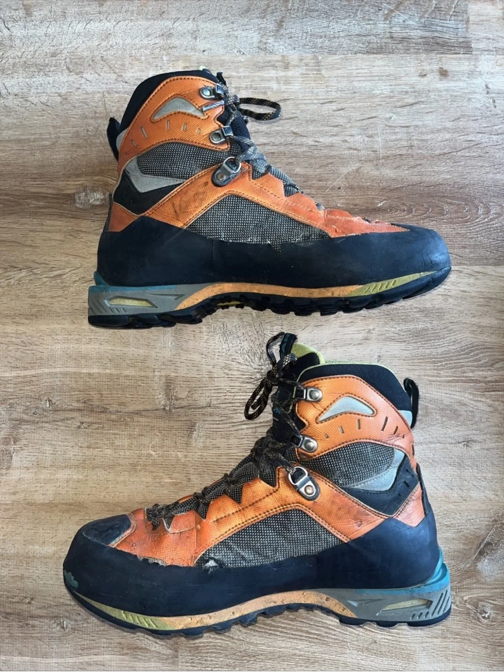 Scarpa still have